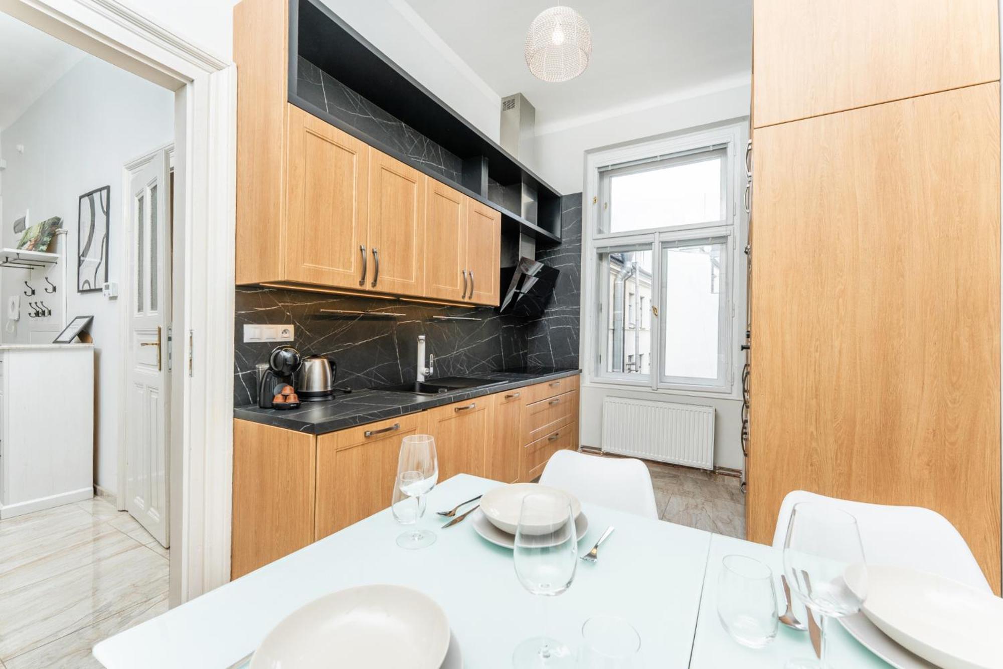 Friendly Near Wenceslas Square Appartamento *
